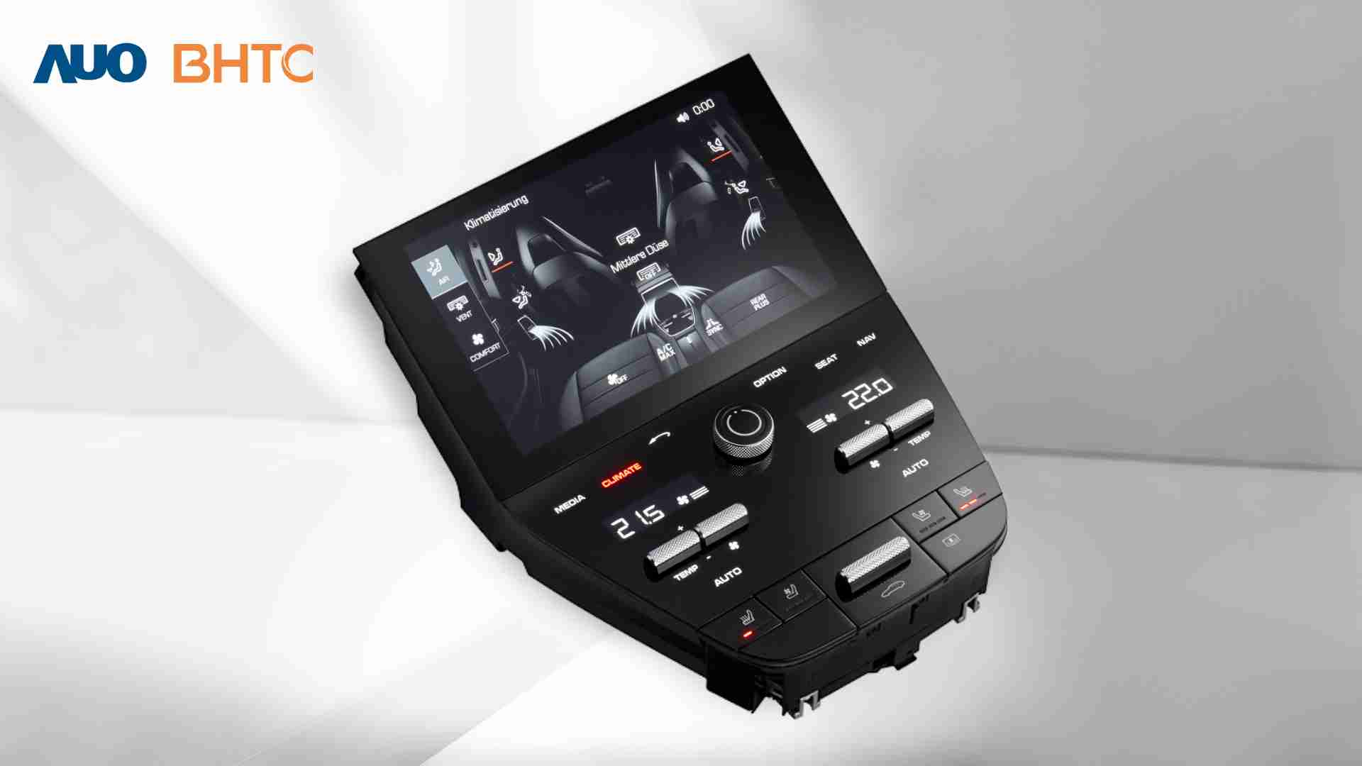 菠菜论坛结合BHTC强大的车用HMI能力，，强调人性化的互动控制体验，，，更加贴近乘用者需求